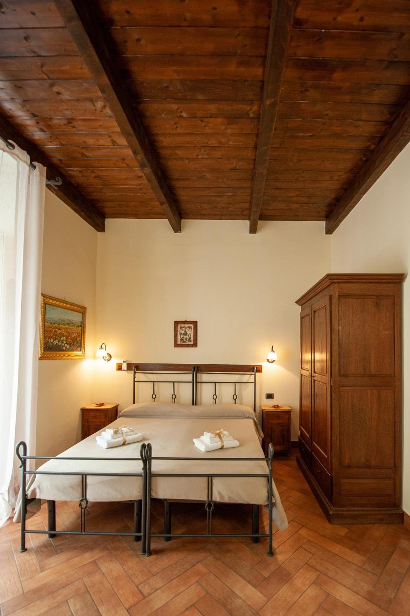 B&B Conte Cavour ナポリ エクステリア 写真