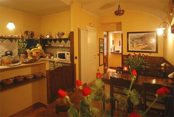 B&B Conte Cavour ナポリ エクステリア 写真