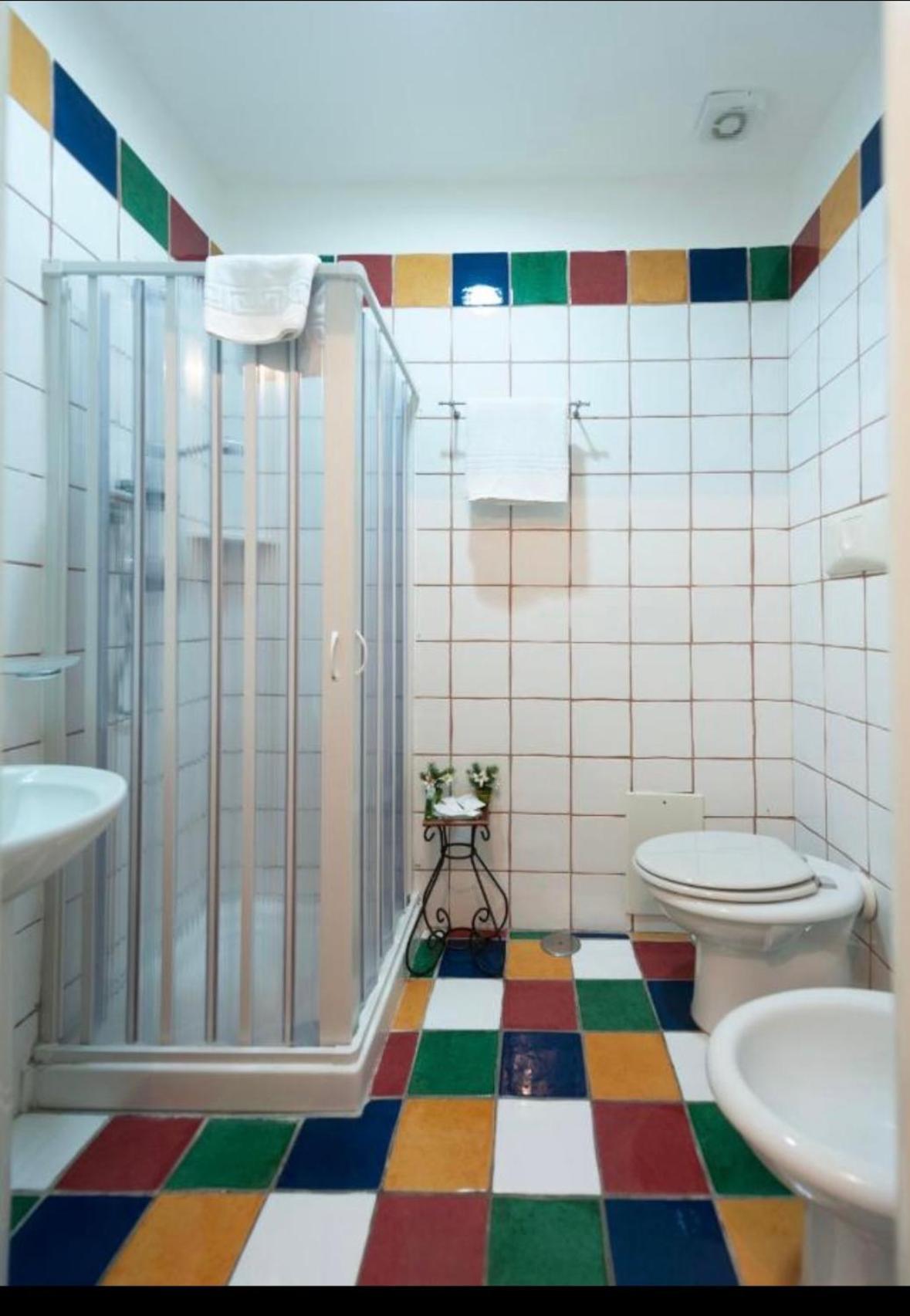 B&B Conte Cavour ナポリ エクステリア 写真